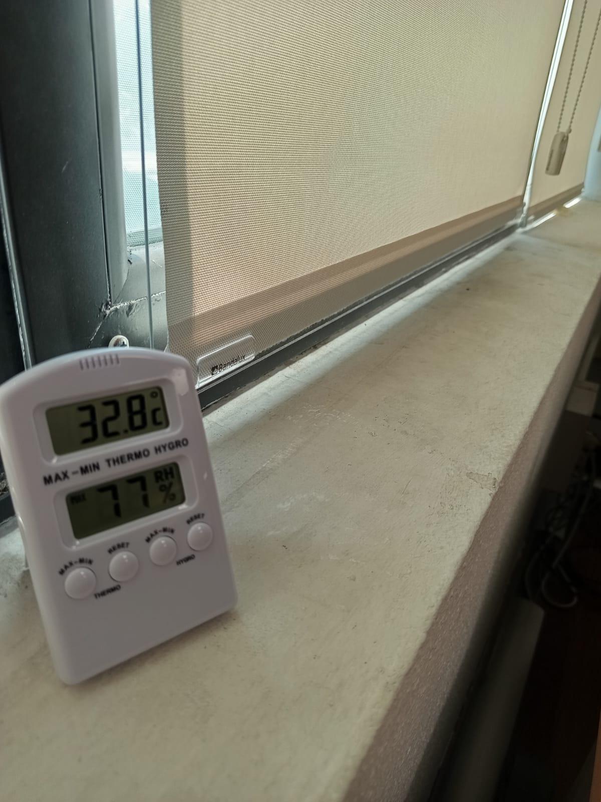 Termómetro en el Edificio Europa