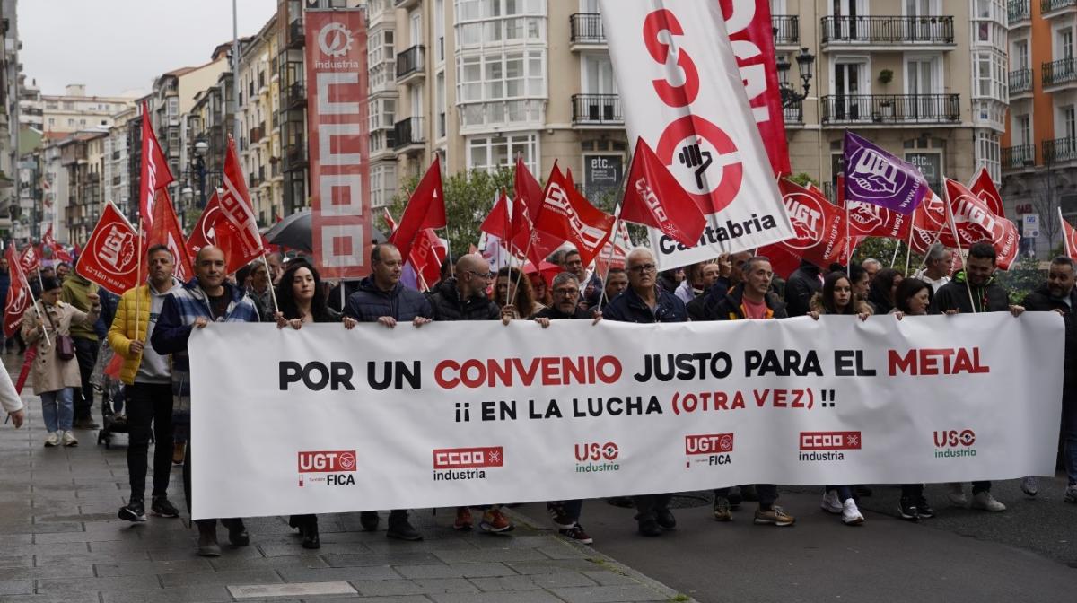 Manifestacin por un convenio justo para el metal en Santander.