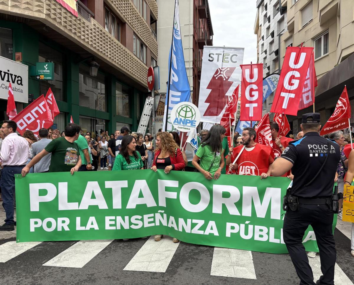 Manifestación de la Plataforma por la Enseñanza Pública