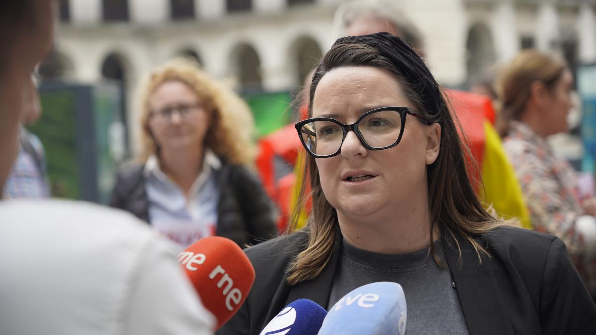 Rosa Mantecón, secretaria general de CCOO de Cantabria