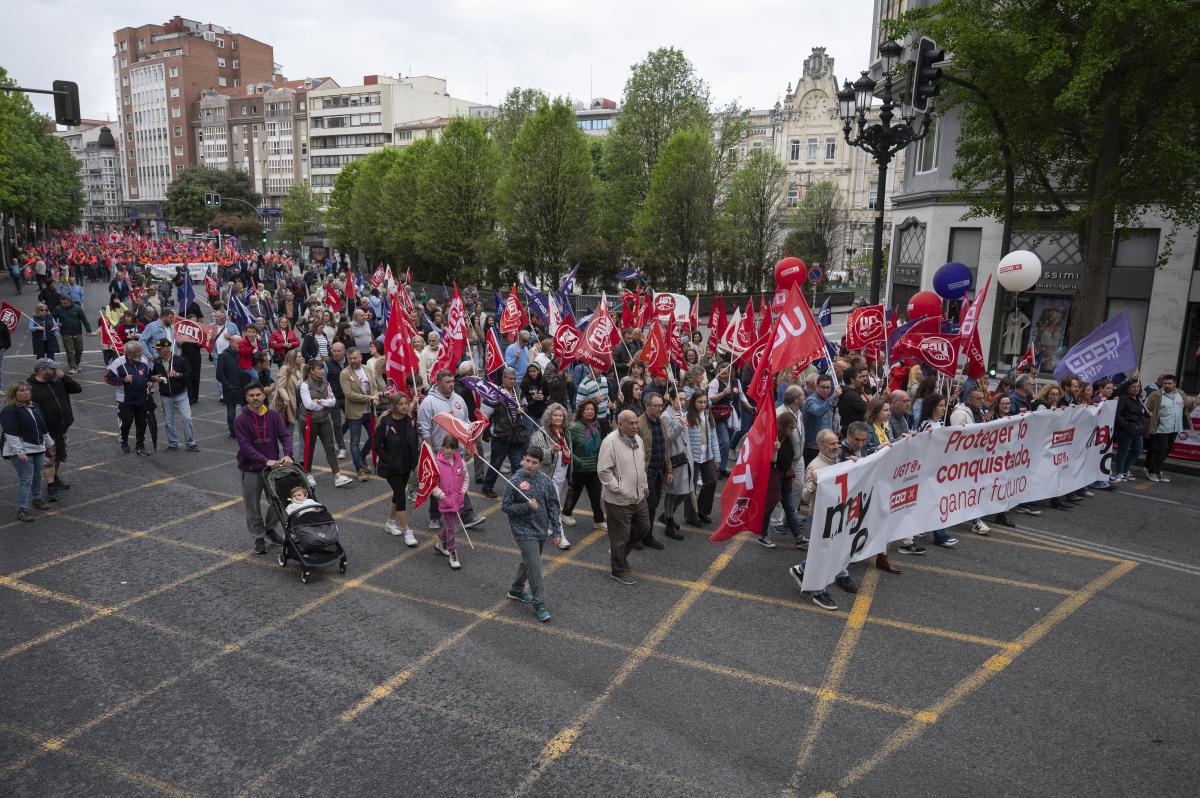 Galera de imgenes 1 de Mayo 2025