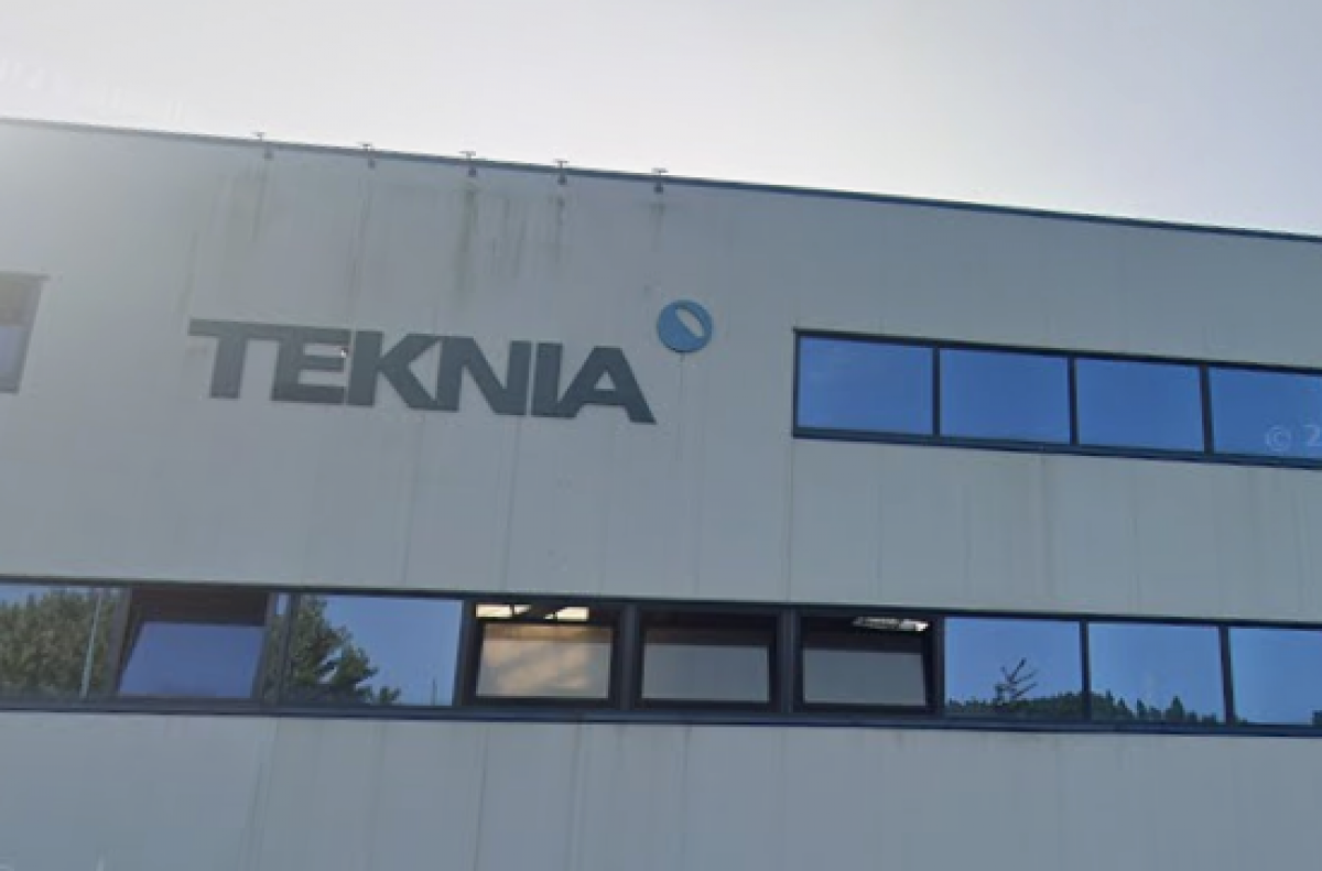 Teknia